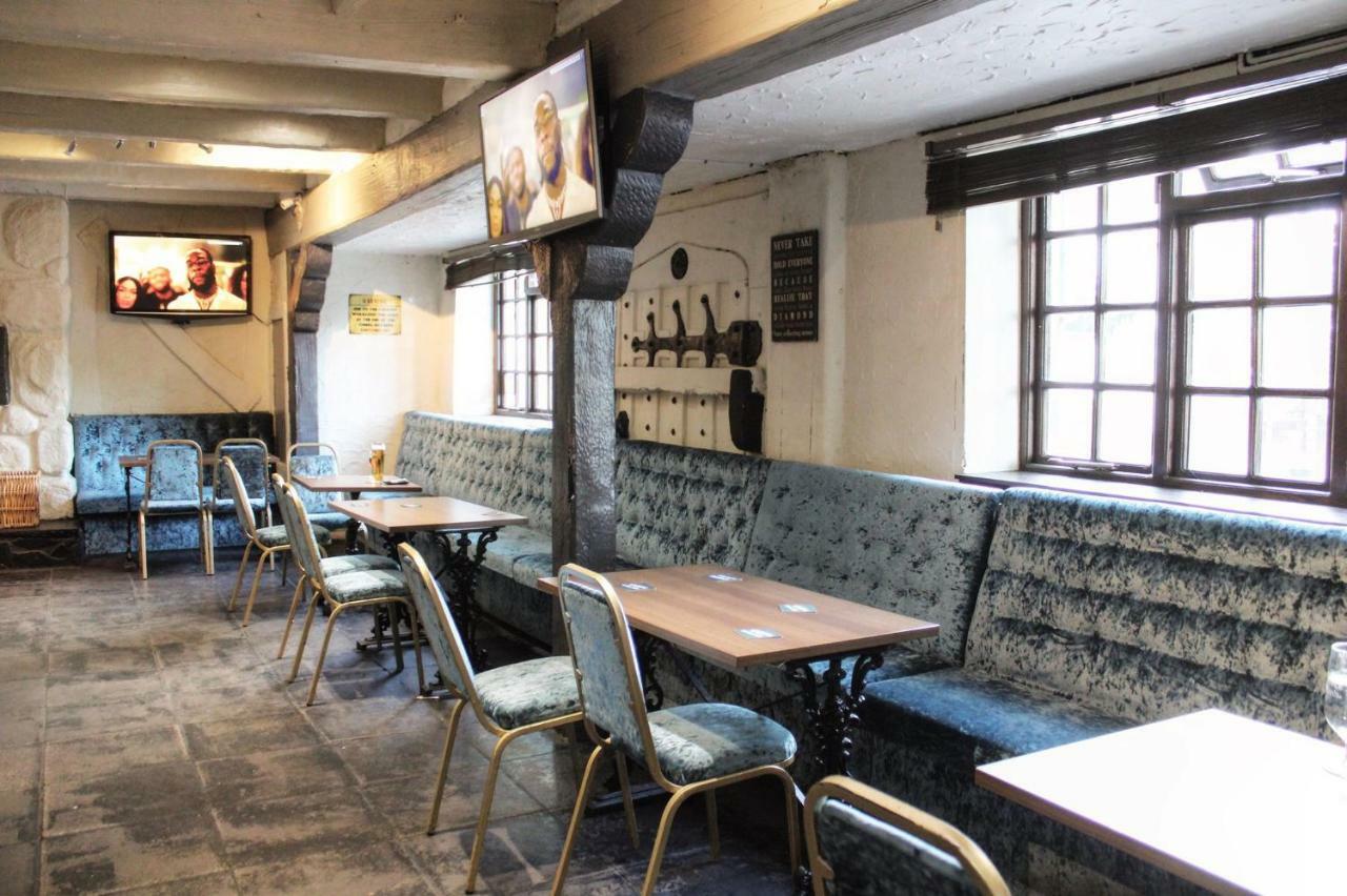 Red Lion Hotel Tredegar エクステリア 写真